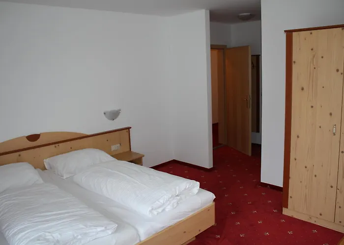 Hotel Hubertus 3*